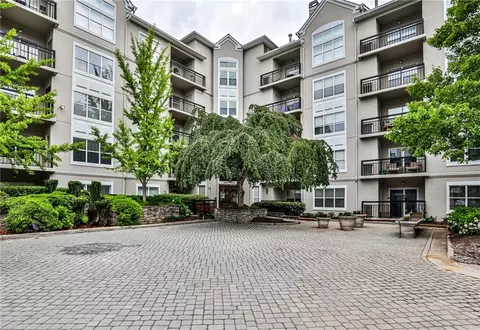 2401 River Green Dr NW, Atlanta, GA 30327