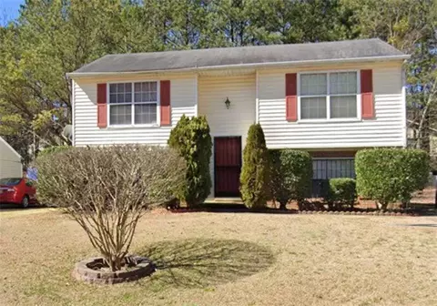 5659 Pine Gate Dr, Atlanta, GA 30349