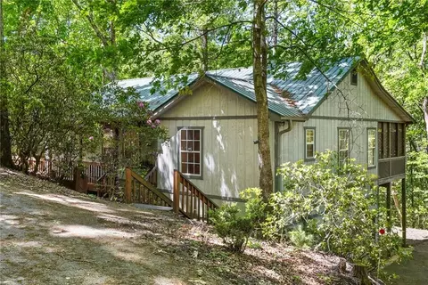 218 Ber Weg, Helen, GA 30545