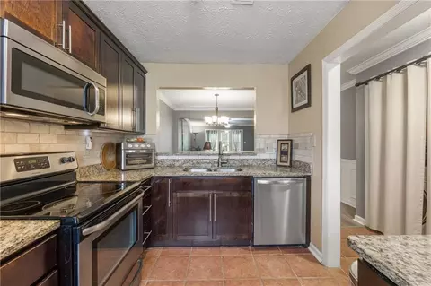 4172 Stillwater Dr, Duluth, GA 30096 photo 6