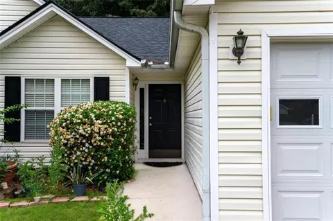 2795 Fort Apachee Trl, Dacula, GA 30019 photo 2