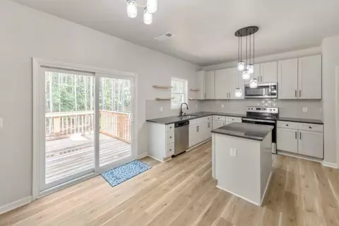 219 Belington Cir, Jackson, GA 30233 photo 21