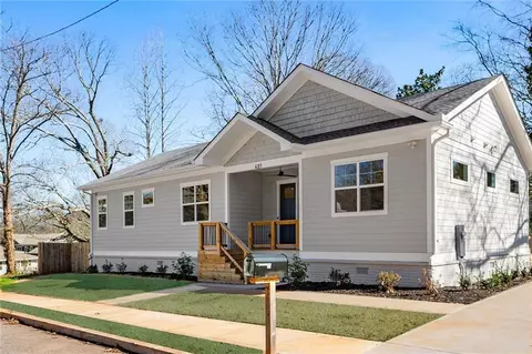 401 Frances St, East Point, GA 30344