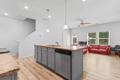 3691 Abbey Way, Gainesville, GA 30507 photo 8