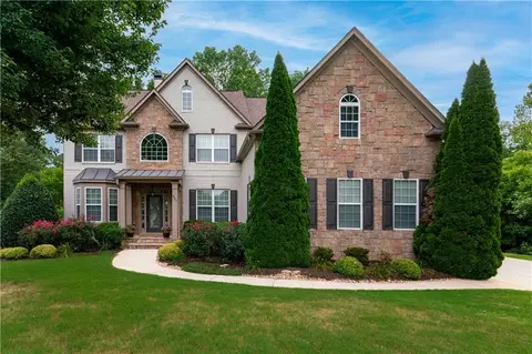 937 Wallace Falls Dr, Braselton, GA 30517