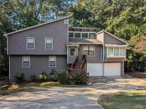 1315 Shadowood Ct, Marietta, GA 30066