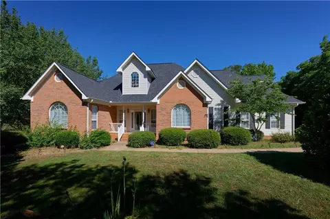 20 Quail Hollow Rd, Griffin, GA 30224