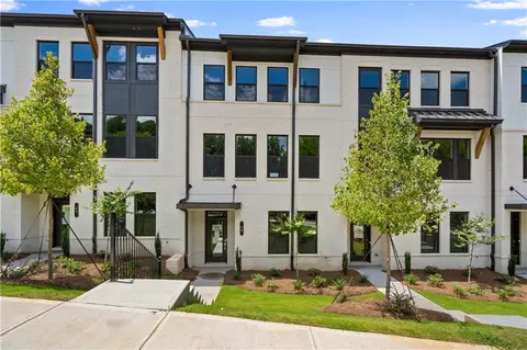 40 Peeples Dr, Lawrenceville, GA 30046