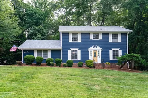 822 Chandler Dr, Lawrenceville, GA 30044