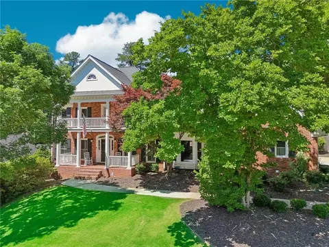 1540 Misty Oaks Dr, Atlanta, GA 30350