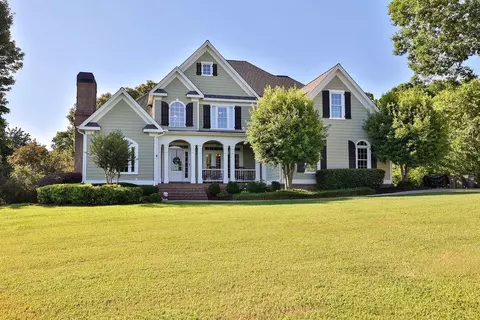 8345 Hurakan Creek Xing, Cumming, GA 30028