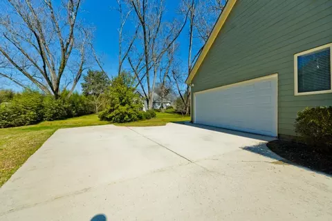 21 Weeping Willow Ct, Hampton, GA 30228 photo 34