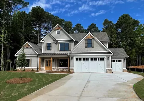 620 Whiporwill Cv, Monroe, GA 30655