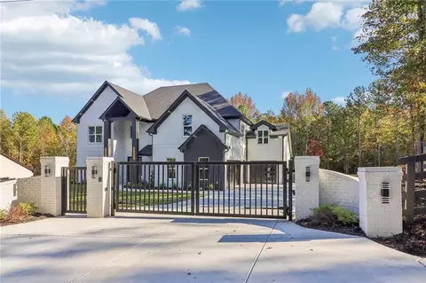 1235 Em Croy Rd, Buford, GA 30518