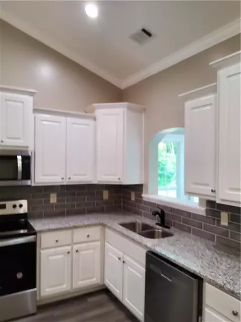 252 Freeman Ave, Forsyth, GA 31029 photo 5