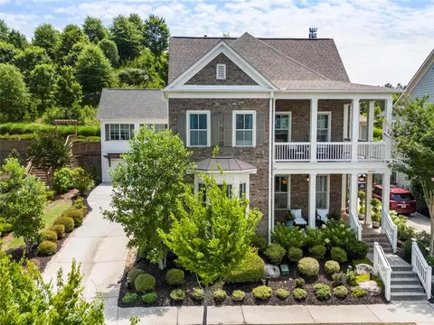 1060 Celebration Dr, Roswell, GA 30076