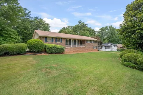 3573 Steinhauer Rd NE, Marietta, GA 30066