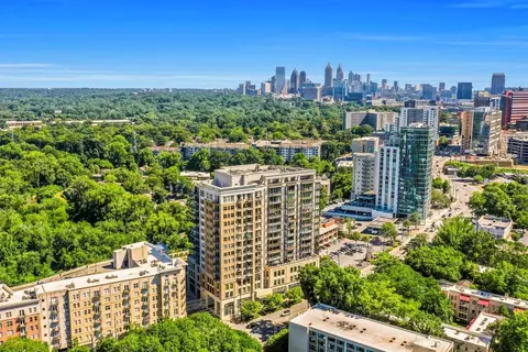 2233 Peachtree Rd NE #704, Atlanta, GA 30309
