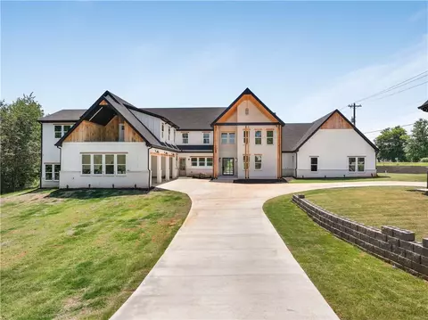 5085 Stephens Rd, Gainesville, GA 30504