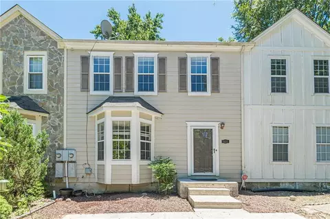 6612 Meadow Rue Dr, Peachtree Corners, GA 30092