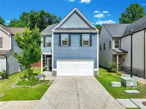 4018 Lake Manor Way, Atlanta, GA 30349