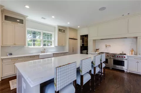 3848 Sweet Bottom Dr, Duluth, GA 30096 photo 9