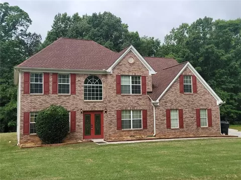 305 Duck Dr, Hampton, GA 30228
