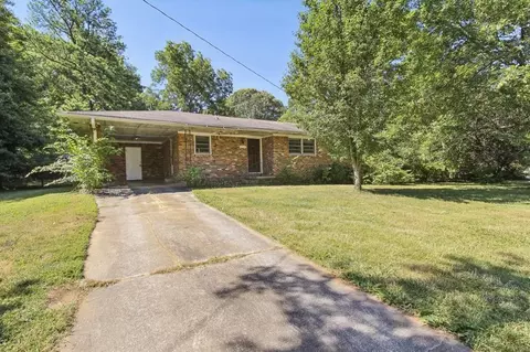3743 Brookcrest Cir, Decatur, GA 30032