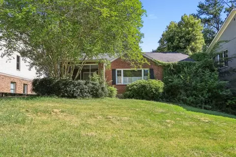 825 Longwood Dr NW, Atlanta, GA 30305