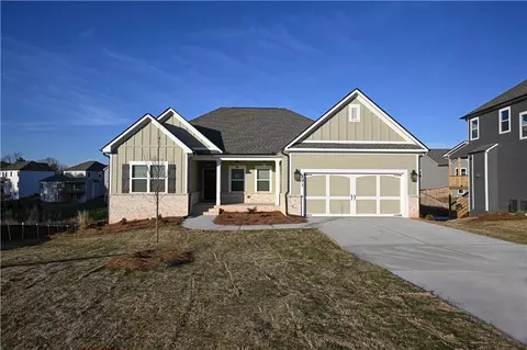 171 Alderman Ln, Winder, GA 30680