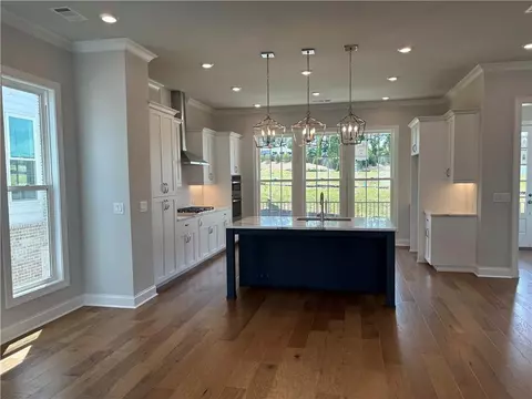 106 Stonehouse Dr, Cumming, GA 30040