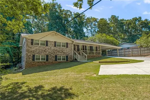 4843 Duncan Dr, Powder Springs, GA 30127