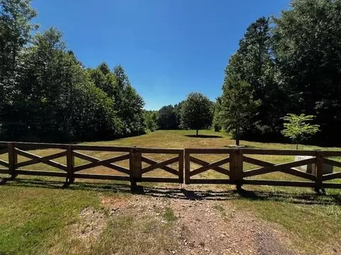 181 Lewis Dailey Cv, Nicholson, GA 30565