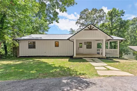 389 Payne Hill Dr, Clayton, GA 30525