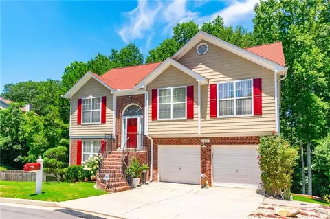 1423 Brookside Manor Ct, Tucker, GA 30084