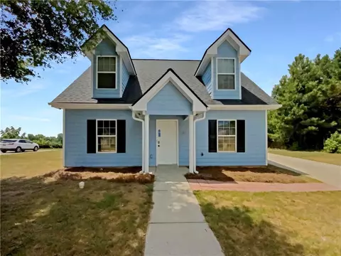 6184 Avery St, Covington, GA 30014