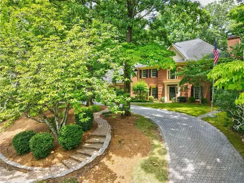 8215 Sullivan Hill Rd, Sandy Springs, GA 30350