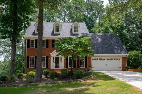 955 Bloomfield Dr, Lawrenceville, GA 30044