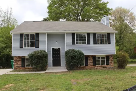 5231 Sweet Air Ln, Stone Mountain, GA 30088