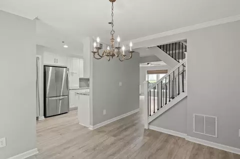 2881 Dresden Square Dr, Chamblee, GA 30341 photo 12
