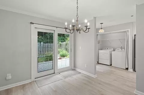 2881 Dresden Square Dr, Chamblee, GA 30341 photo 11