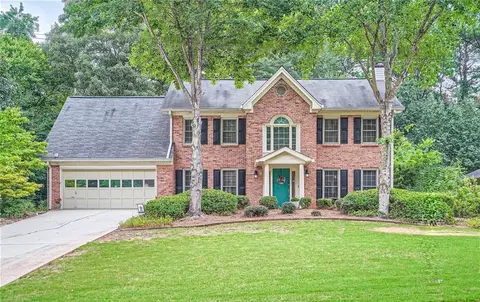 760 Hounds Ridge Ct, Lawrenceville, GA 30043