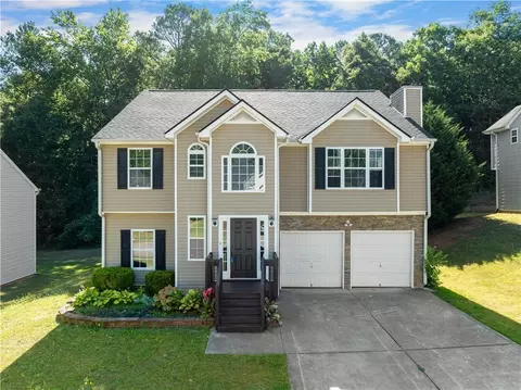 625 Amberwood Dr, Villa Rica, GA 30180