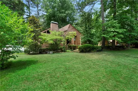 4145 Maple Ferry Dr NE, Kennesaw, GA 30144