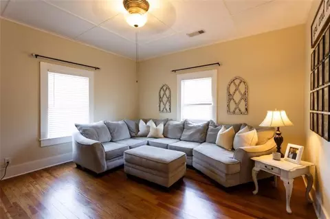 25 N Broad St, Porterdale, GA 30014 photo 4
