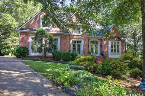 14 Mckelvey Ct NW, Cartersville, GA 30121
