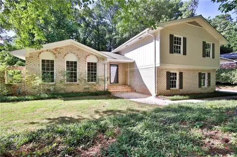 2669 Kensington Dr, Duluth, GA 30096