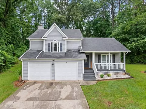 5392 Winslow Xing N, Lithonia, GA 30038