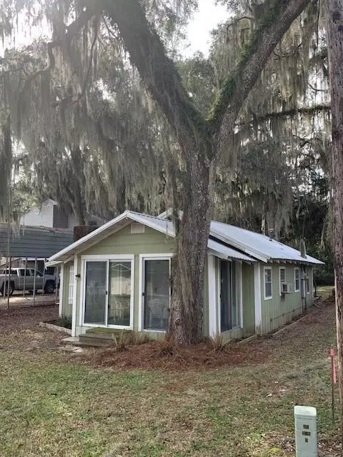 1138 Fishermans Lodge Rd NE, Townsend, GA 31331