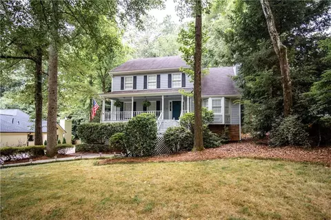 1080 Chestnut Hill Cir SW, Marietta, GA 30064